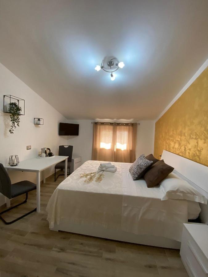 Cadoni Guest House Bosa Dış mekan fotoğraf